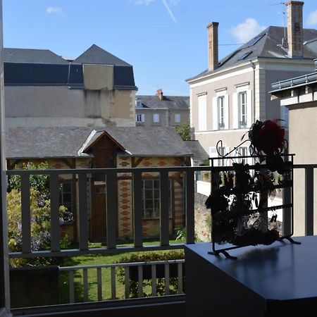 Chambre D'Hotes Les Ecuries เลอม็องส์ ภายนอก รูปภาพ
