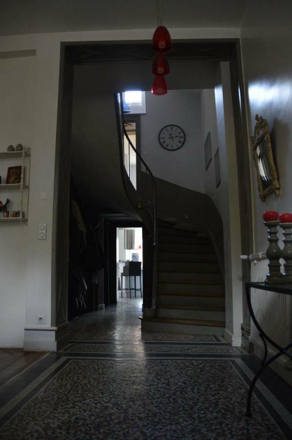 Chambre D'Hotes Les Ecuries เลอม็องส์ ภายนอก รูปภาพ