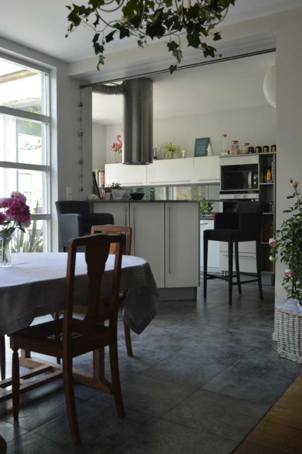 Chambre D'Hotes Les Ecuries เลอม็องส์ ภายนอก รูปภาพ