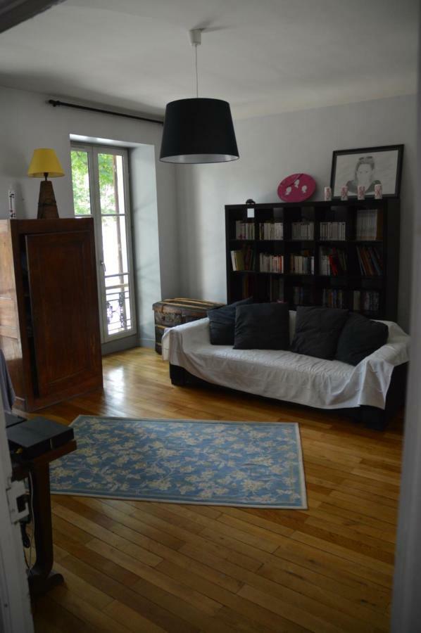 Chambre D'Hotes Les Ecuries เลอม็องส์ ภายนอก รูปภาพ