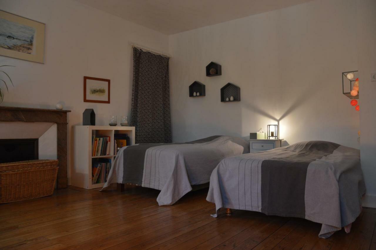 Chambre D'Hotes Les Ecuries เลอม็องส์ ภายนอก รูปภาพ