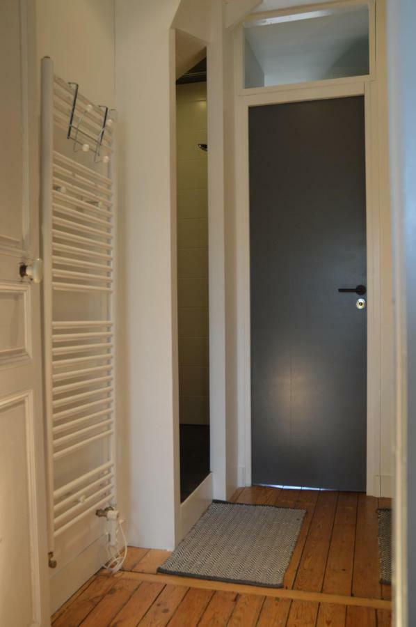Chambre D'Hotes Les Ecuries เลอม็องส์ ภายนอก รูปภาพ