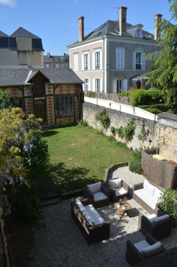 Chambre D'Hotes Les Ecuries เลอม็องส์ ภายนอก รูปภาพ